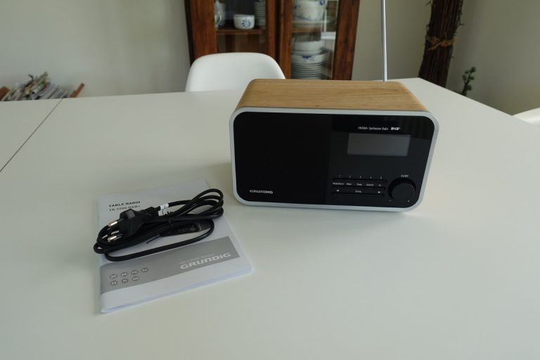 TEST Grundig TR 2200 DAB+ / FM Radio